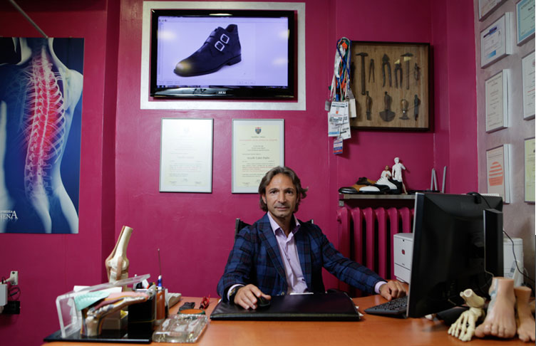 Dr. Corrado Iozzelli